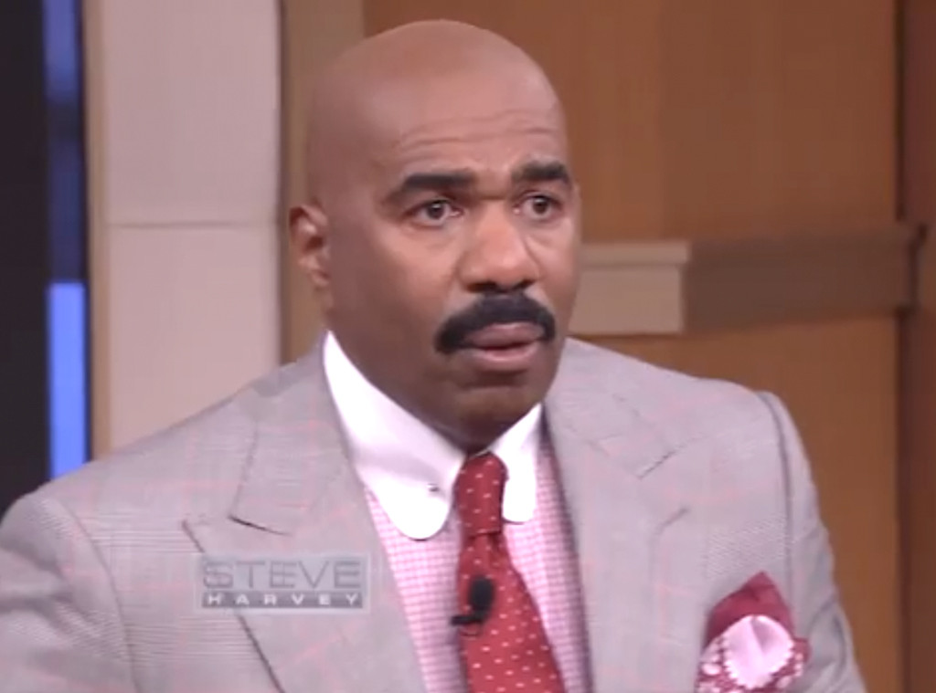 Steve Harvey Is Moved to Tears During Father's Day Surprise(00)